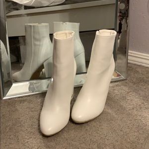 Size US 7 White Booties by PrettyLittleThing